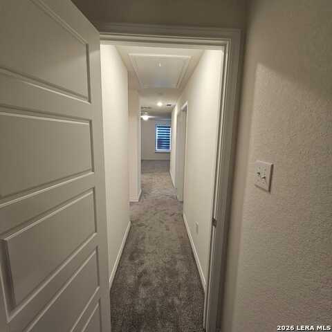 Image 17 of 35 For 14839 Vance Jackson  Unit 911