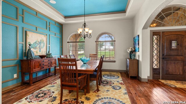 Listing photo id 20 for 543 River Chase