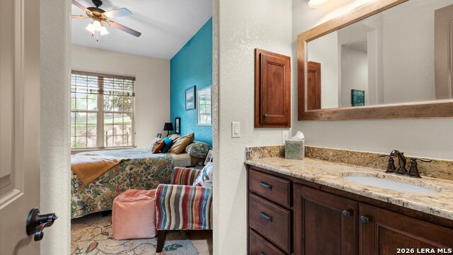 Listing photo id 34 for 543 River Chase