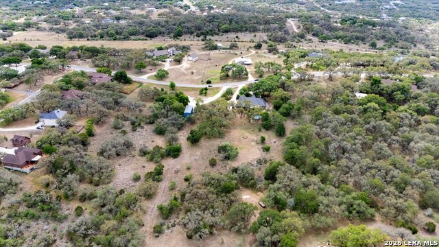 Listing photo id 45 for 543 River Chase