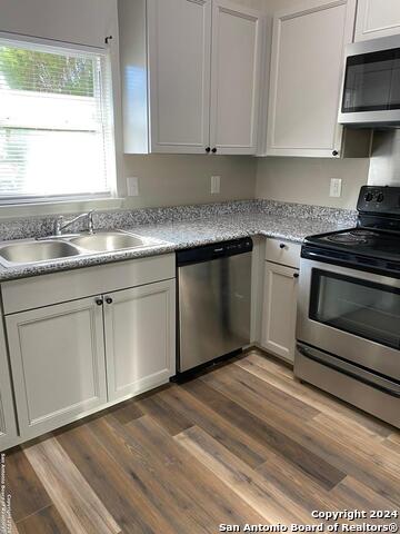 Image 18 of 18 For 8404 Forest Ridge Dr