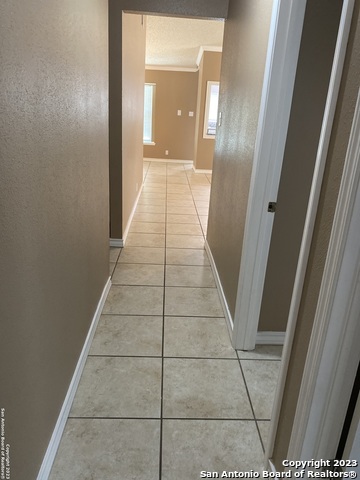 Image 11 of 23 For 8406 Forest Ridge Dr