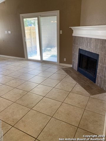 Image 12 of 23 For 8406 Forest Ridge Dr