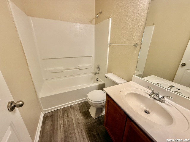 Image 18 of 33 For 3615 Dunlap Fields