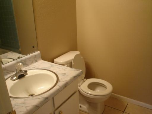 Image 7 of 7 For 5819 Woodhill