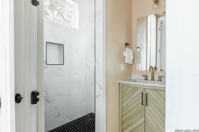 Image 6 of 36 For 1808 Trail Ridge Dr.