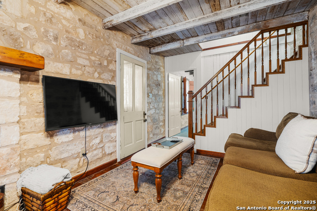 Image 11 of 32 For 3499 Us Highway 290