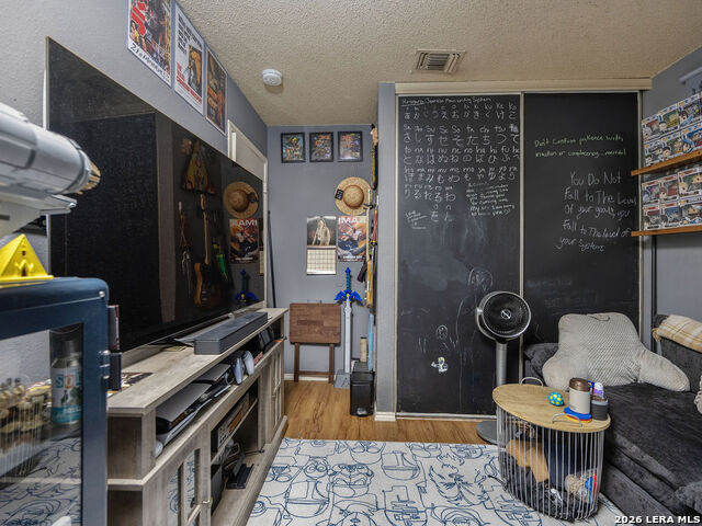 Image 19 of 26 For 5807 Summer Fest