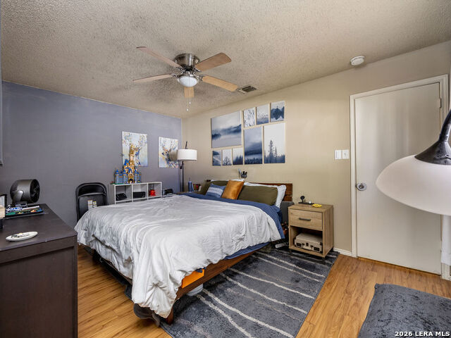 Image 20 of 26 For 5807 Summer Fest