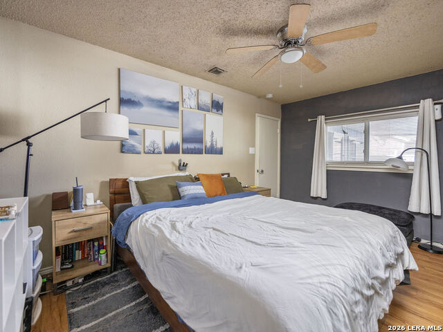 Image 21 of 26 For 5807 Summer Fest