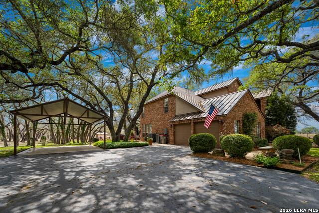 Image 11 of 44 For 230 Shamrock