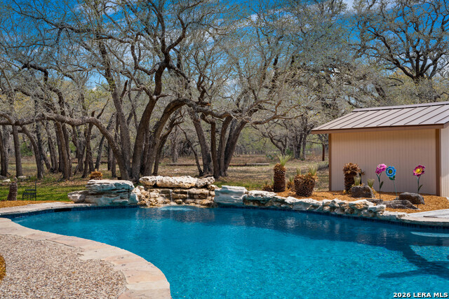 Image 25 of 44 For 230 Shamrock