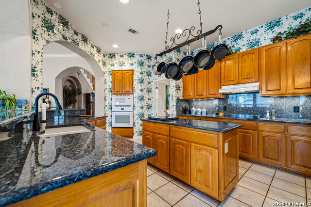 Image 4 of 44 For 230 Shamrock