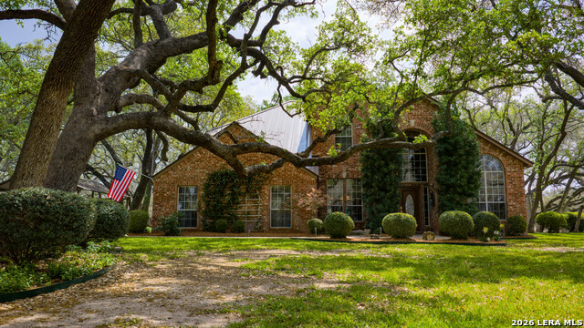 Image 43 of 44 For 230 Shamrock