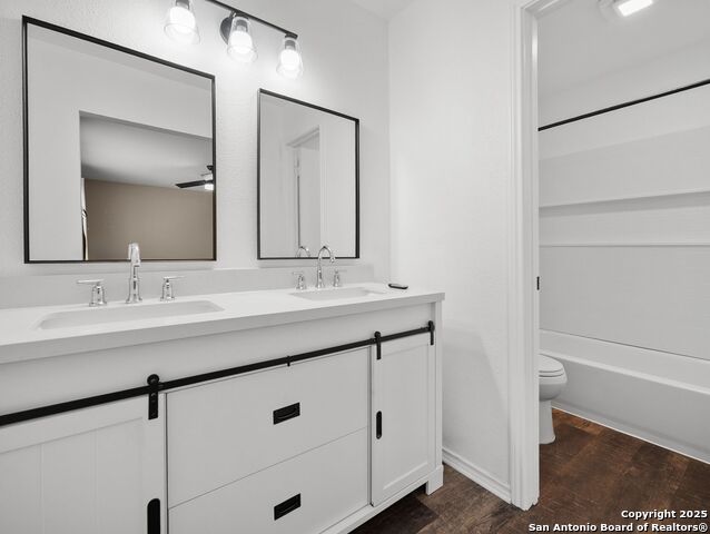 Image 16 of 37 For 6310 Club Oaks