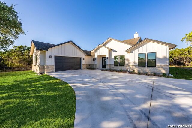 Image 2 of 68 For 541 Rio Azul