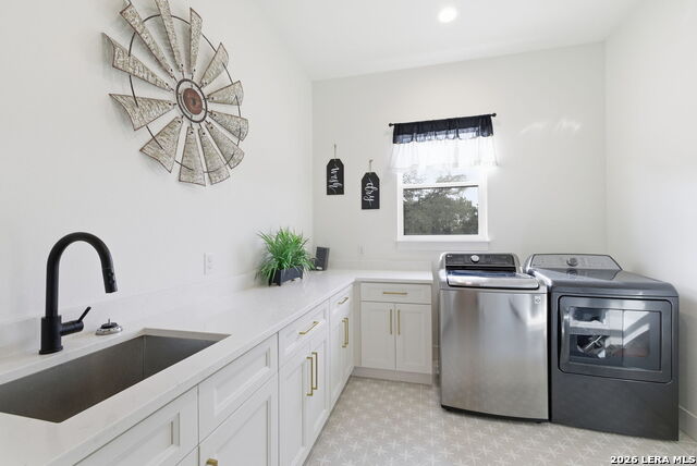 Image 47 of 68 For 541 Rio Azul