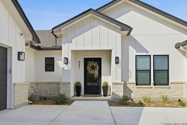 Image 5 of 68 For 541 Rio Azul