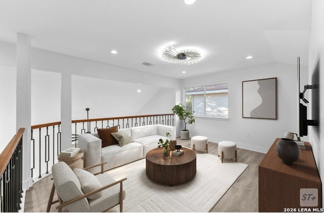 Image 19 of 50 For 671 Lynx Mountain