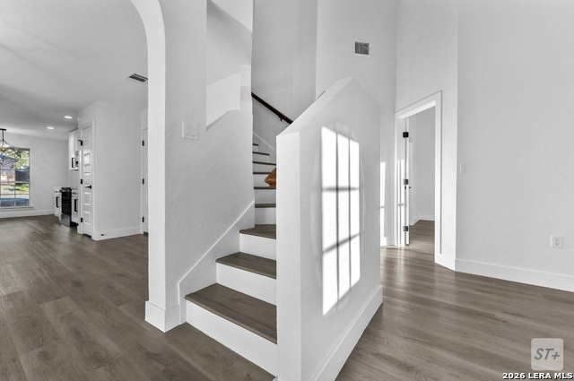 Image 24 of 50 For 671 Lynx Mountain