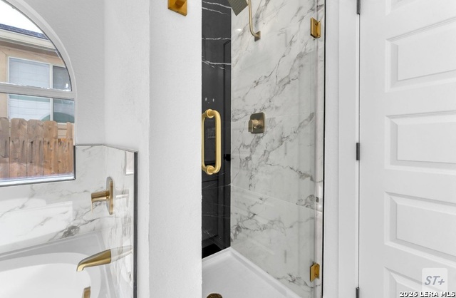 Image 38 of 50 For 671 Lynx Mountain