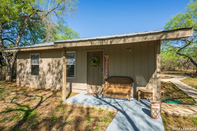 Details for 1048 County Road 640, Hondo, TX 78861