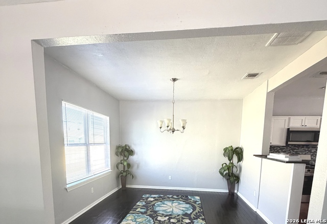 Image 12 of 48 For 1214 Winnipeg W