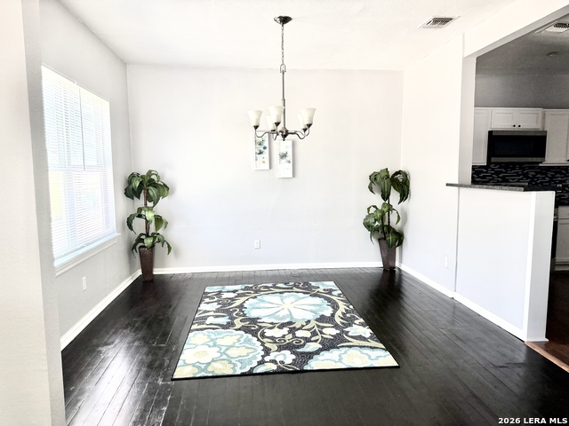 Image 16 of 48 For 1214 Winnipeg W