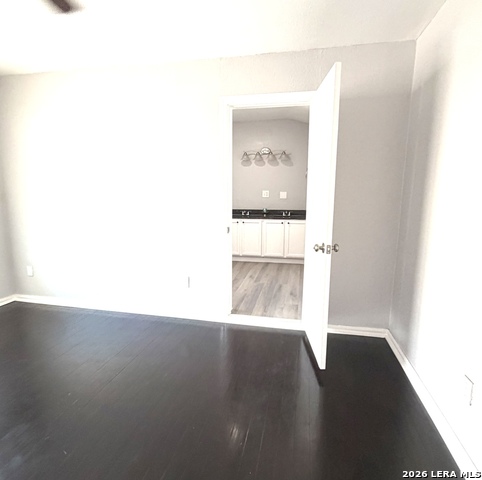 Image 29 of 48 For 1214 Winnipeg W