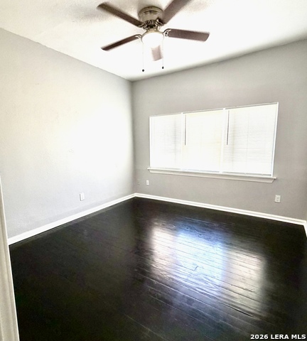 Image 31 of 48 For 1214 Winnipeg W