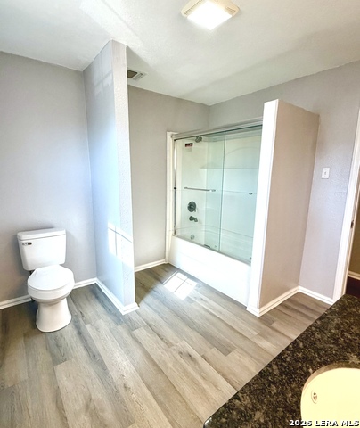 Image 40 of 48 For 1214 Winnipeg W