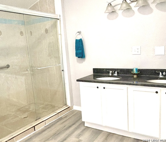 Image 42 of 48 For 1214 Winnipeg W