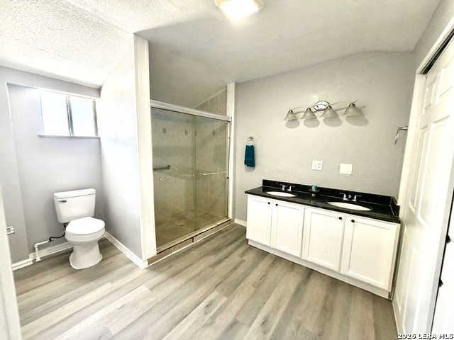 Image 46 of 48 For 1214 Winnipeg W