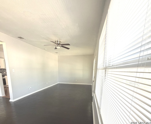 Image 9 of 48 For 1214 Winnipeg W