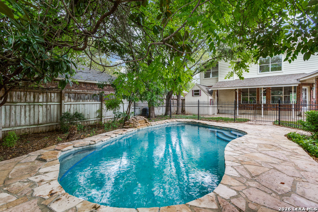 Image 34 of 39 For 13803 Shavano Glenn