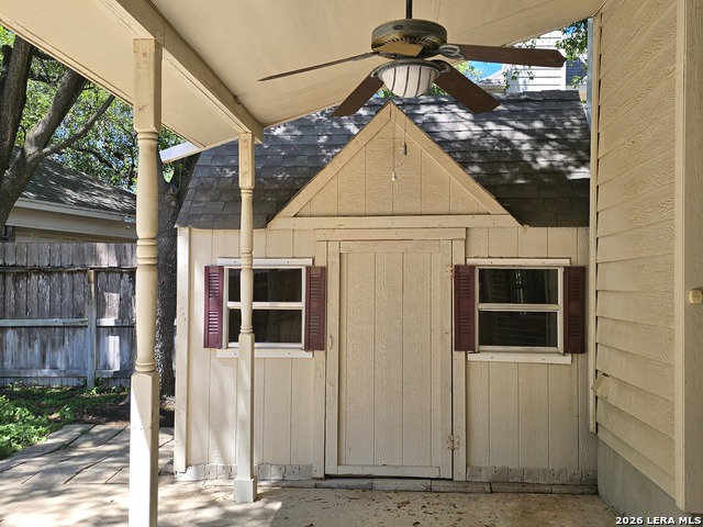 Image 35 of 39 For 13803 Shavano Glenn