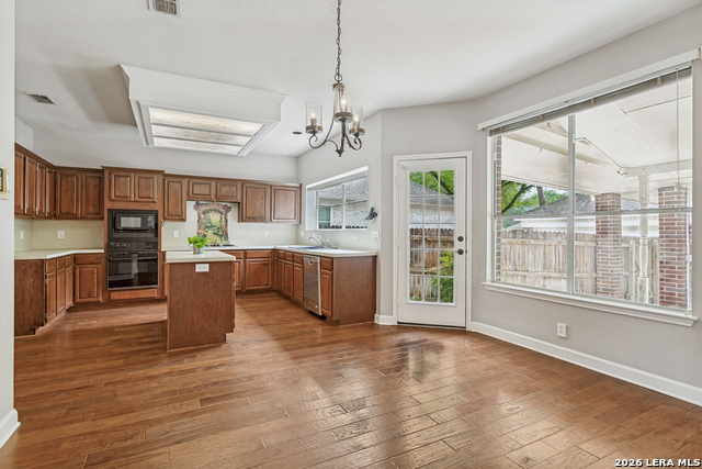 Image 5 of 39 For 13803 Shavano Glenn