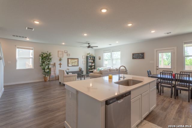 Image 14 of 33 For 9931 Forestier Grn