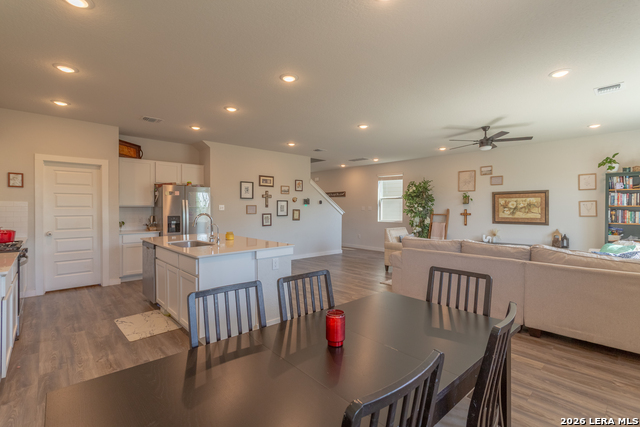 Image 17 of 33 For 9931 Forestier Grn