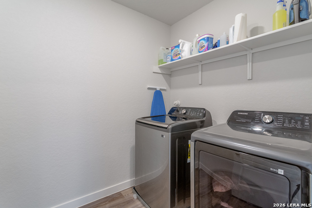 Image 24 of 33 For 9931 Forestier Grn