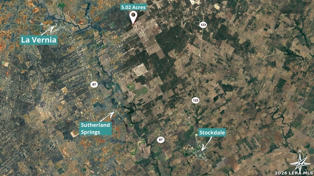 Image 9 of 29 For 811 Mockingbird Ln