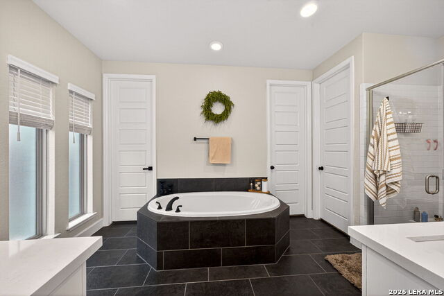 Image 22 of 44 For 12343 Fort Duncan