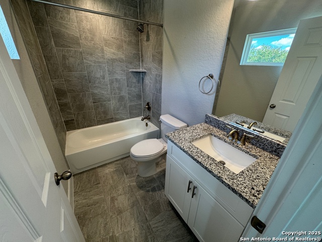 Image 12 of 17 For 218 Rainbow  