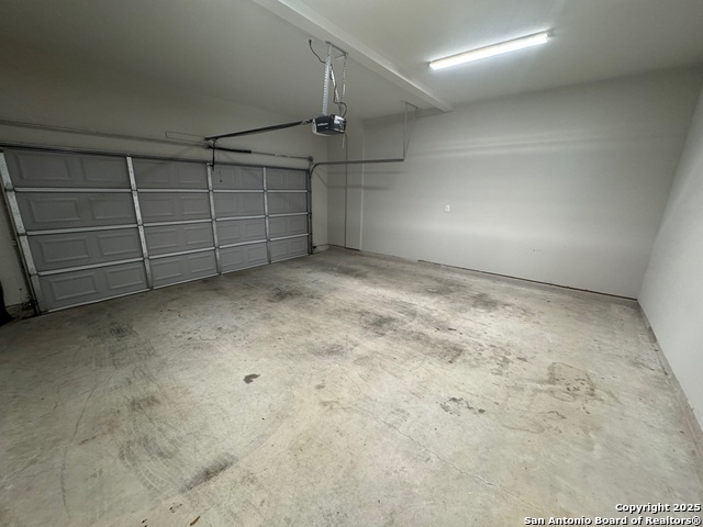 Image 6 of 17 For 218 Rainbow  