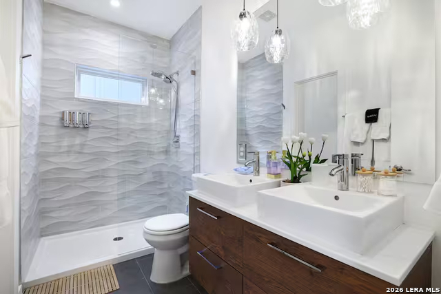 Image 12 of 18 For 1138 Gibbs  101