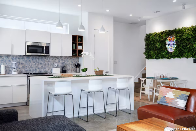 Image 5 of 18 For 1138 Gibbs  101