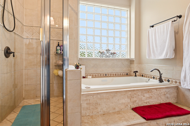 Image 15 of 77 For 752 Taylor  