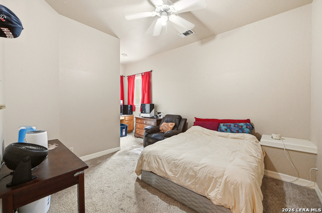 Image 21 of 77 For 752 Taylor  