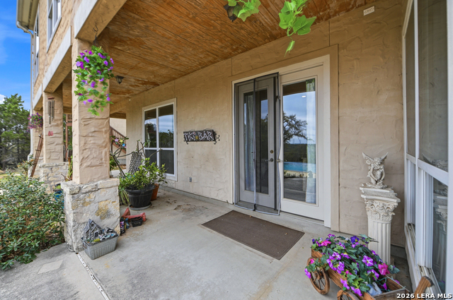 Image 36 of 77 For 752 Taylor  