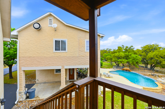 Image 58 of 77 For 752 Taylor  